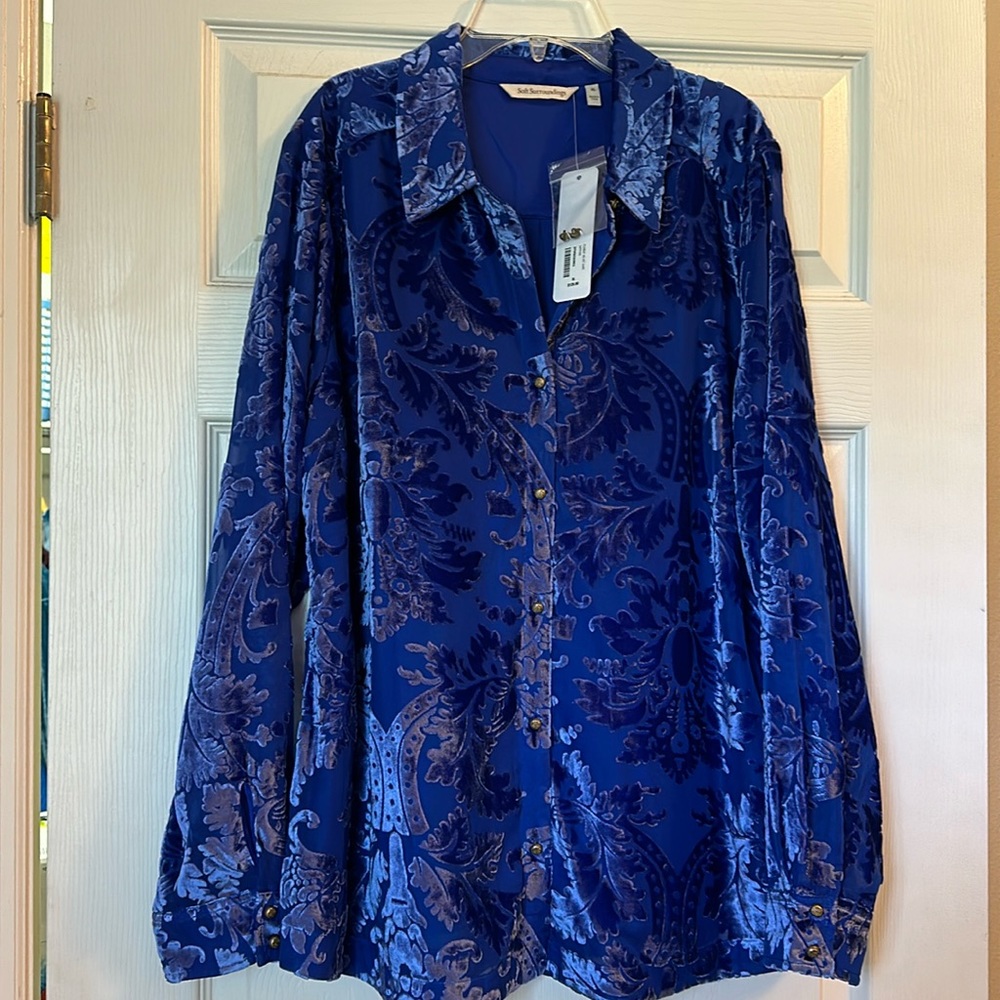 Soft surroundings, Floreat velvet shirt in Sapphire blue XL